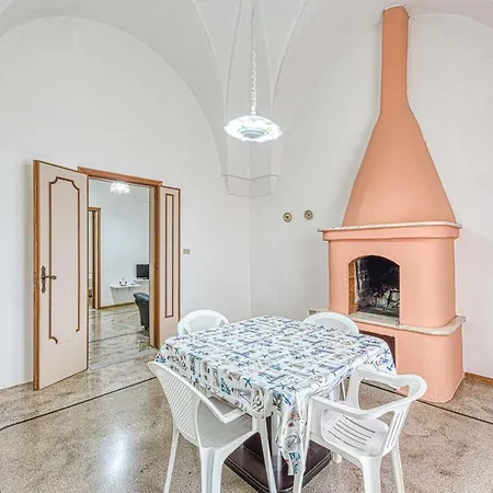 Апартаменты Climatizzato Al Centro Del Paese Con Balcone Panoramico *