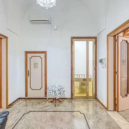 Climatizzato Al Centro Del Paese Con Balcone Panoramico Apartment *